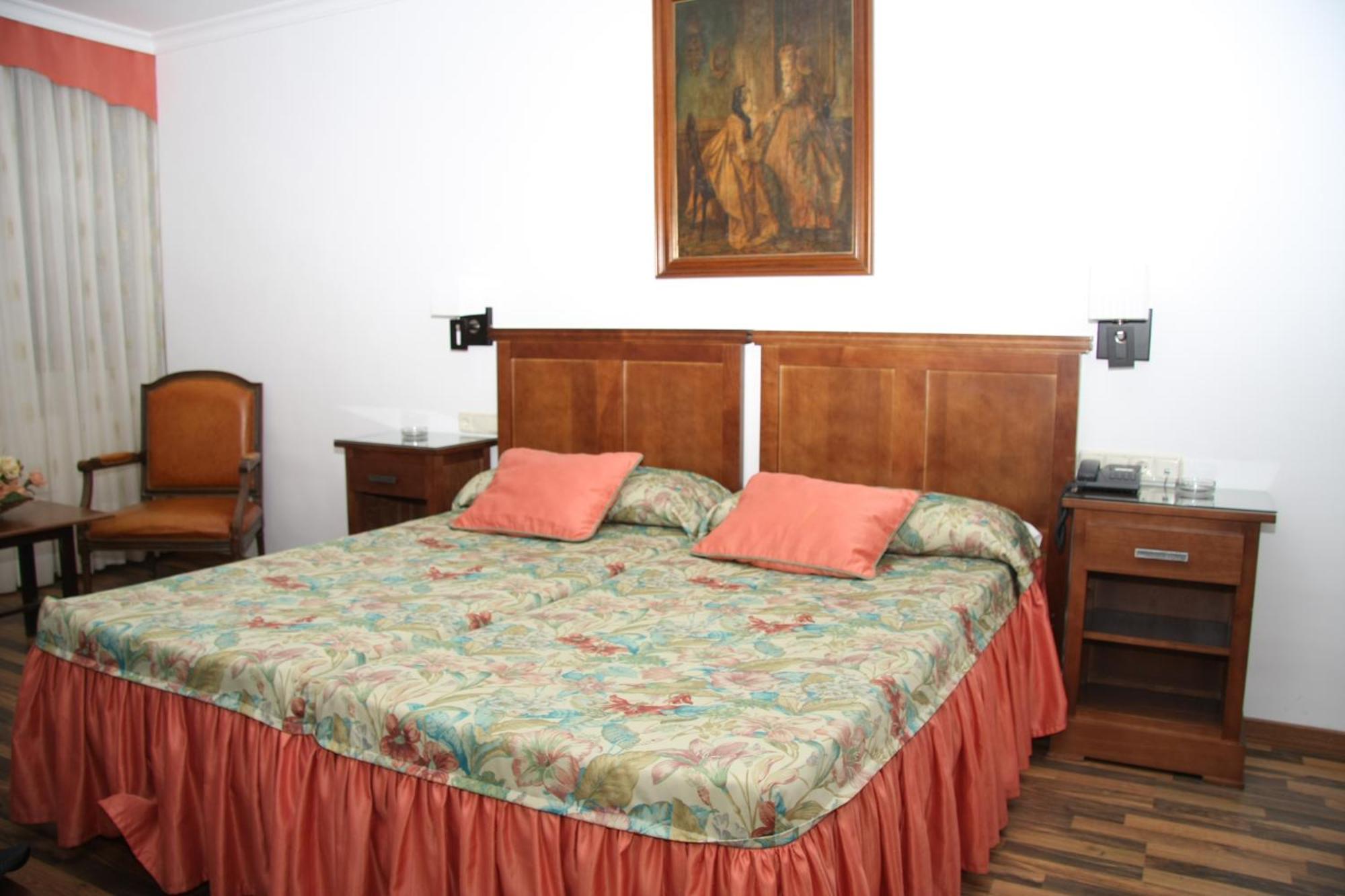 Hotel Mulhacen Guadix Værelse billede