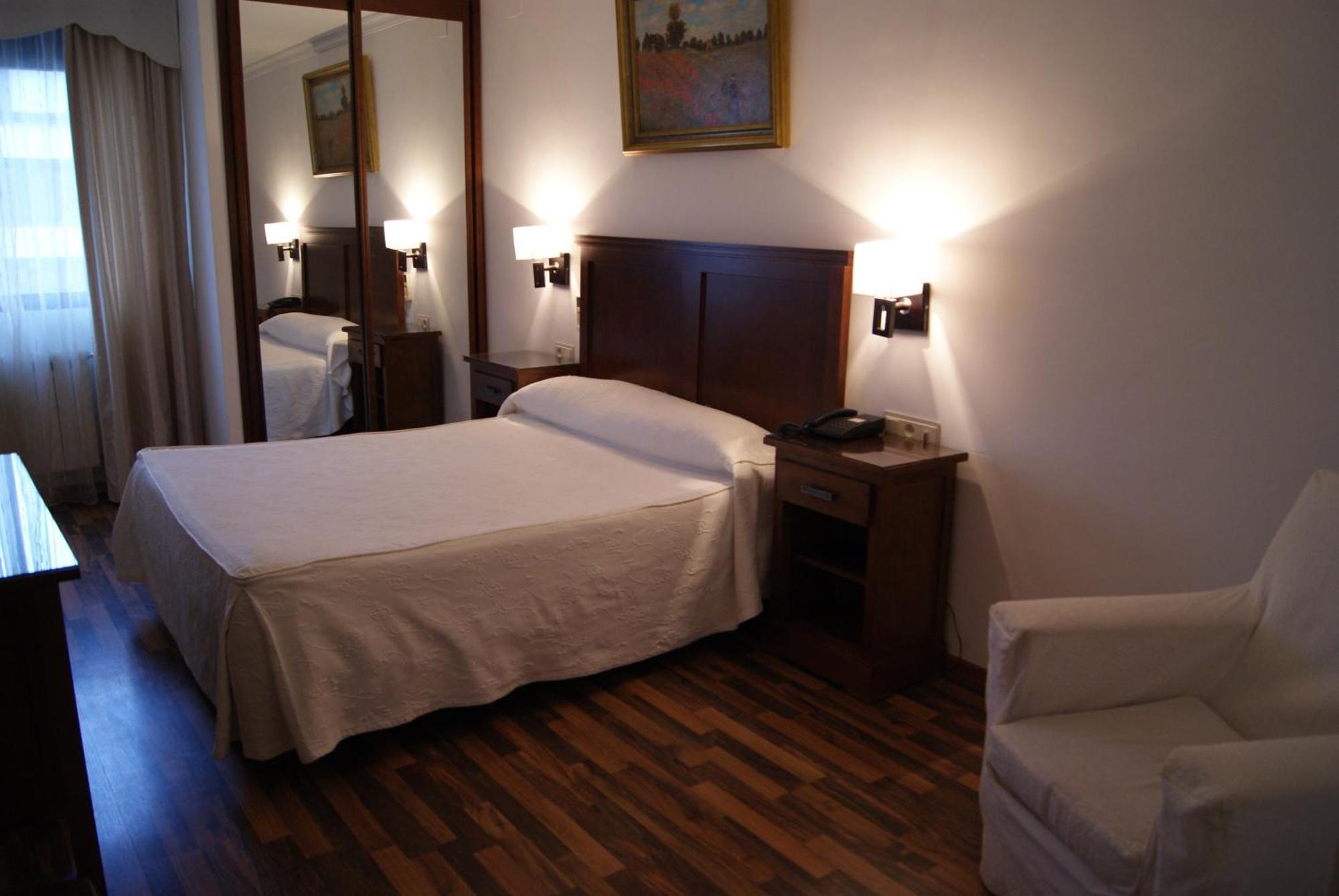 Hotel Mulhacen Guadix Værelse billede